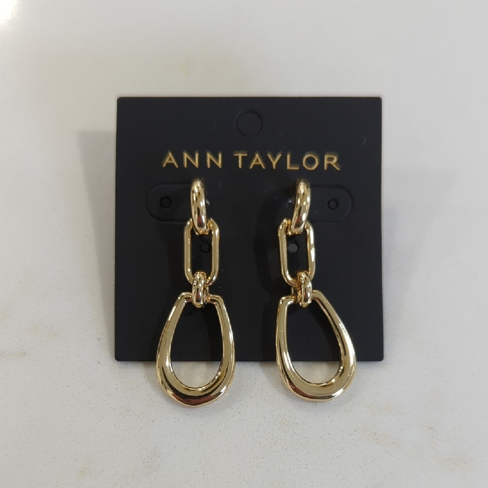 Ann Taylor Shiny Gold Linked Drop Earrings - Picture 1 of 6